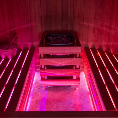 Le Camp Suite & Spa Падуа Екстериор снимка