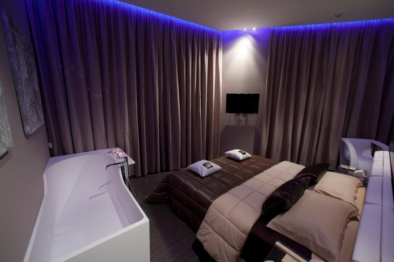 Le Camp Suite & Spa Падуа Стая снимка