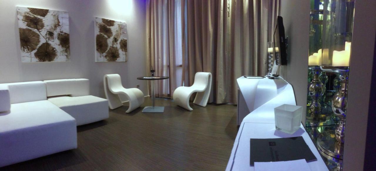 Le Camp Suite & Spa Падуа Екстериор снимка