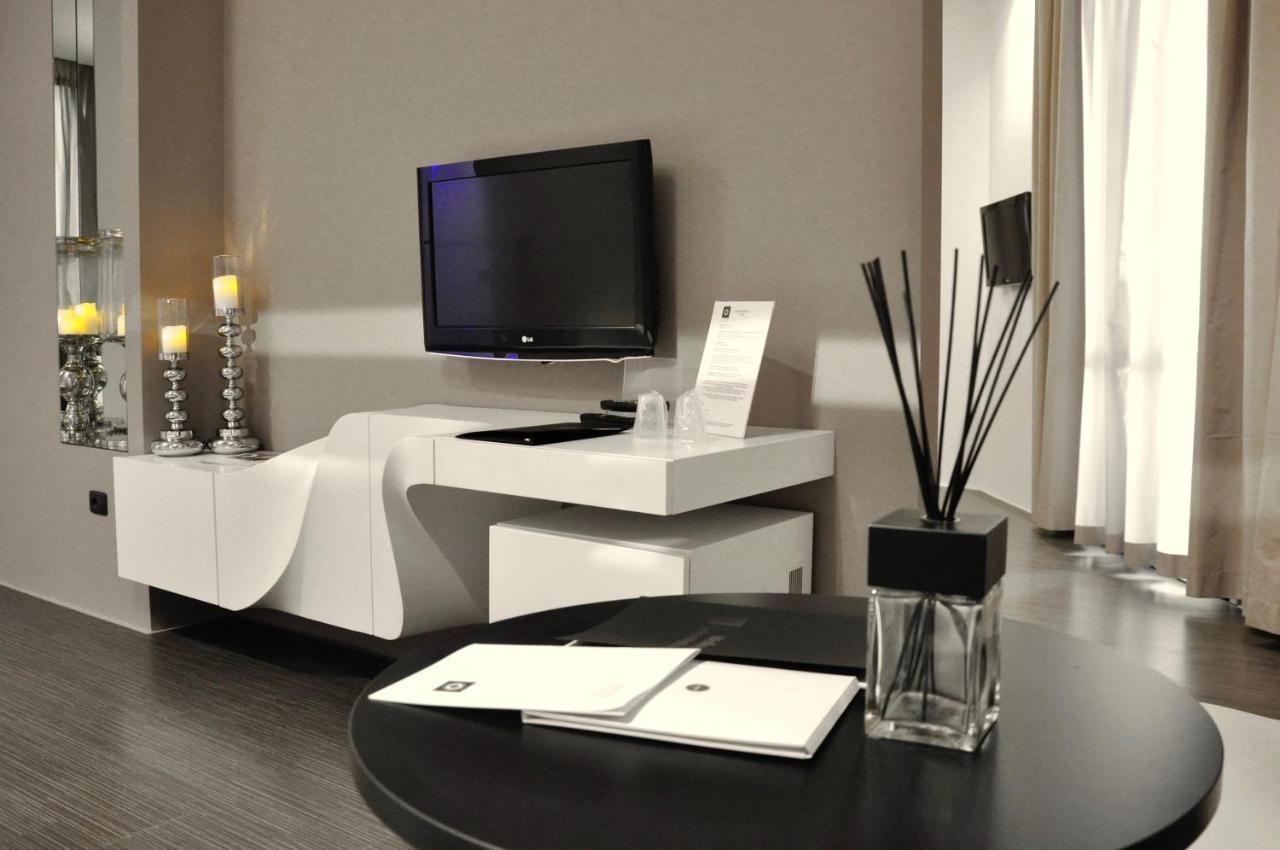 Le Camp Suite & Spa Падуа Екстериор снимка