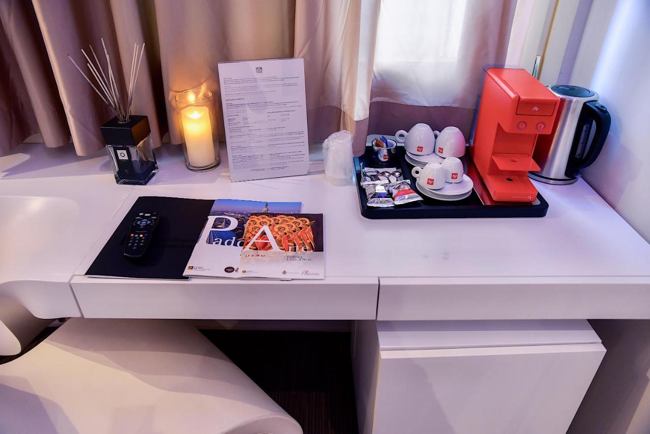 Le Camp Suite & Spa Падуа Екстериор снимка