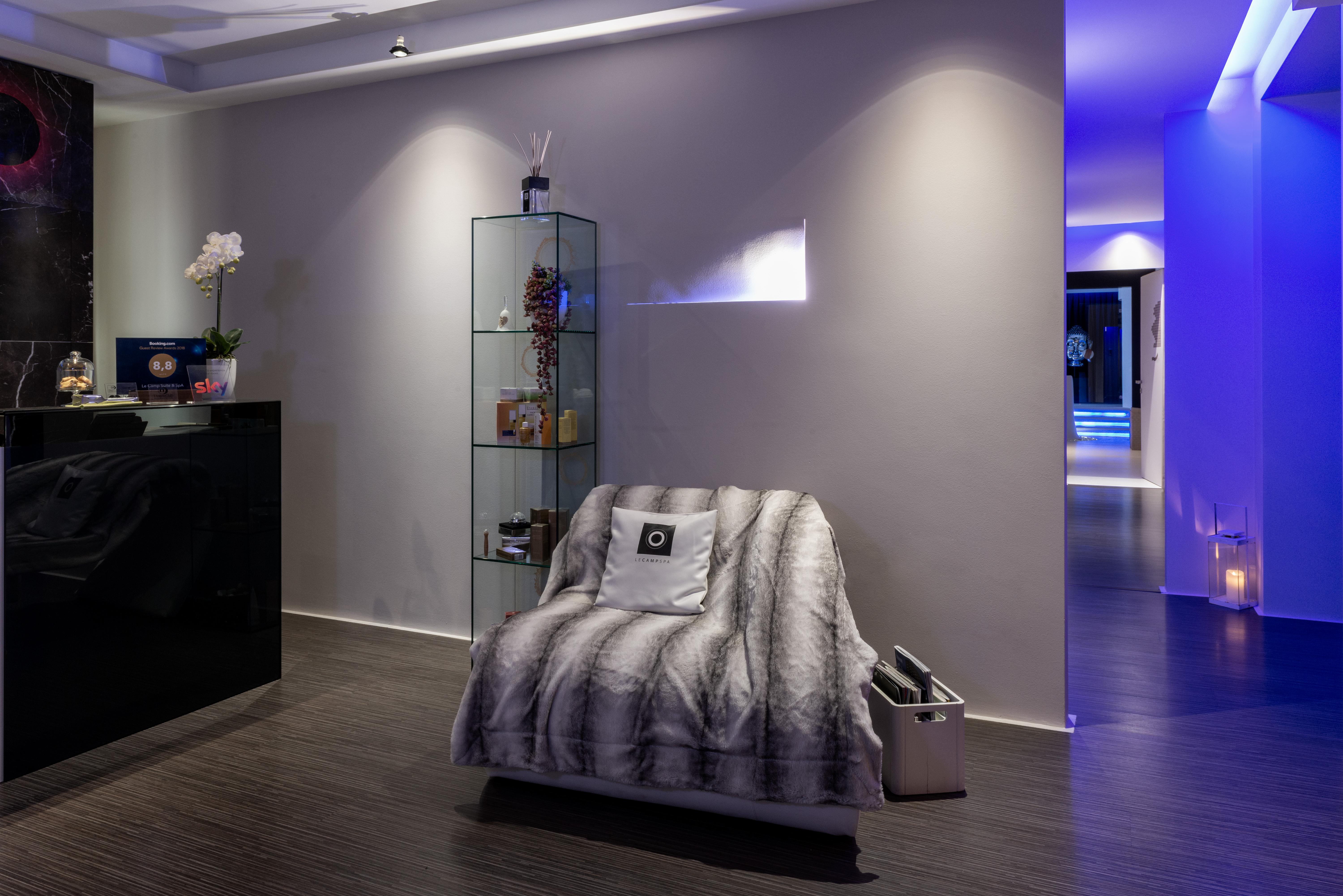 Le Camp Suite & Spa Падуа Екстериор снимка